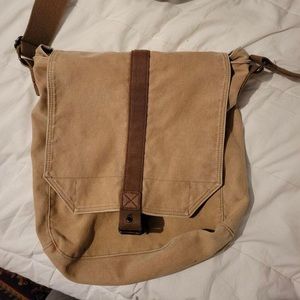 TAN CROSSBODY BAG